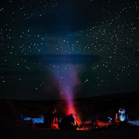 מחמיד Camp Desert Stars מראה חיצוני תמונה