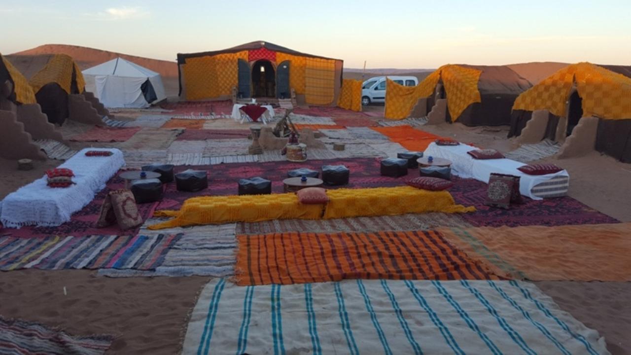 מחמיד Camp Desert Stars מראה חיצוני תמונה
