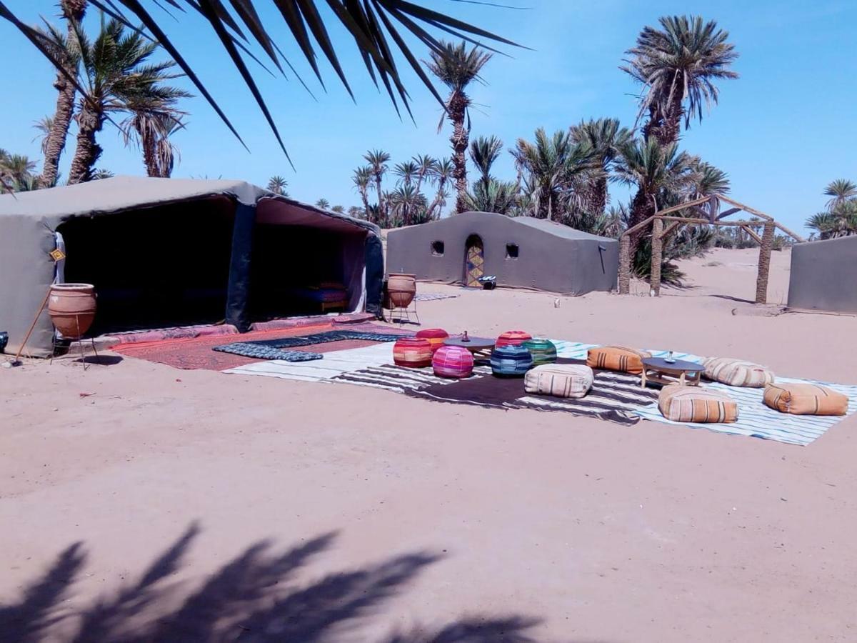מחמיד Camp Desert Stars מראה חיצוני תמונה